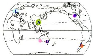 1 商品谷物農(nóng)業(yè) 混合農(nóng)業(yè) 2 生產(chǎn)規(guī)模大 商品率高 機械化水平高 3 夏季高溫多雨,雨熱同期 地形平坦,土壤肥沃 水源充足 勞動力豐富 傳統(tǒng)種植水稻的經(jīng)驗豐富